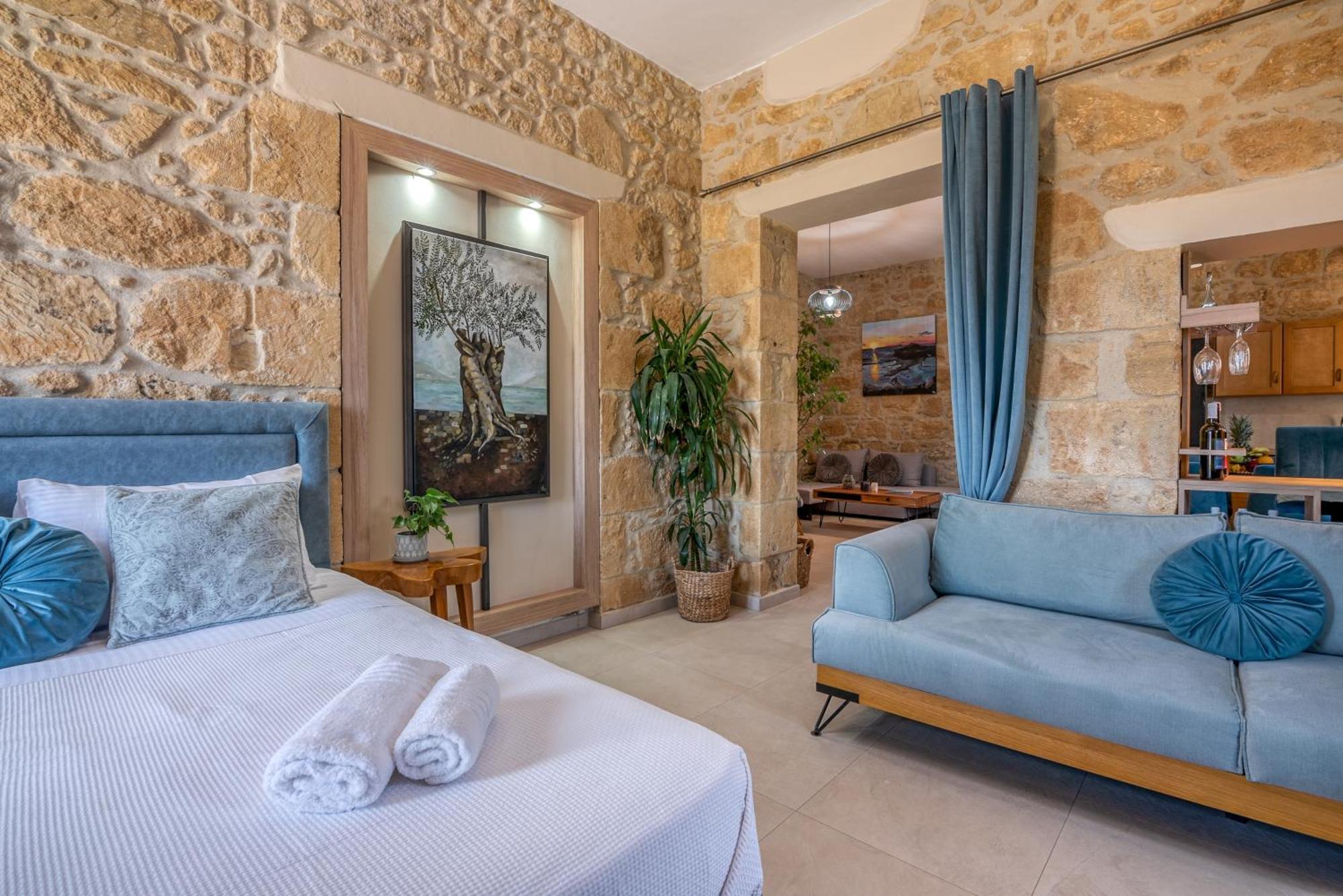 Cavos Luxury Apartments Kíssamos Extérieur photo