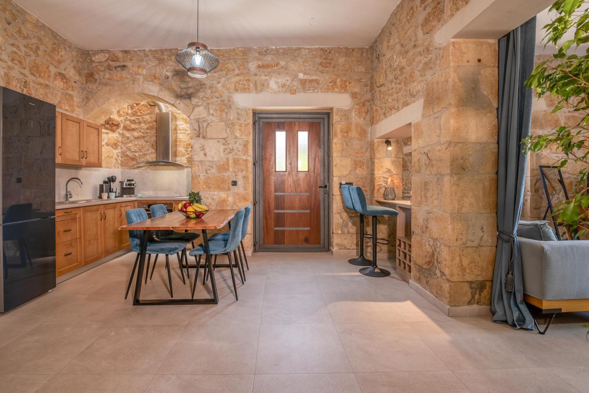 Cavos Luxury Apartments Kíssamos Extérieur photo
