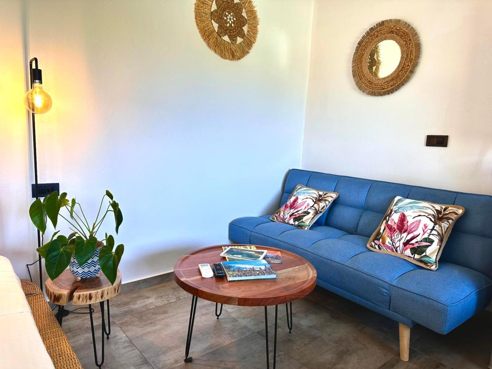 Cavos Luxury Apartments Kíssamos Extérieur photo